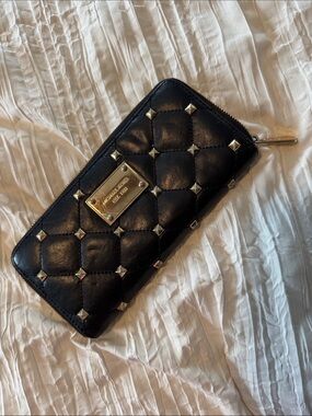 michael kors black/gold wallet